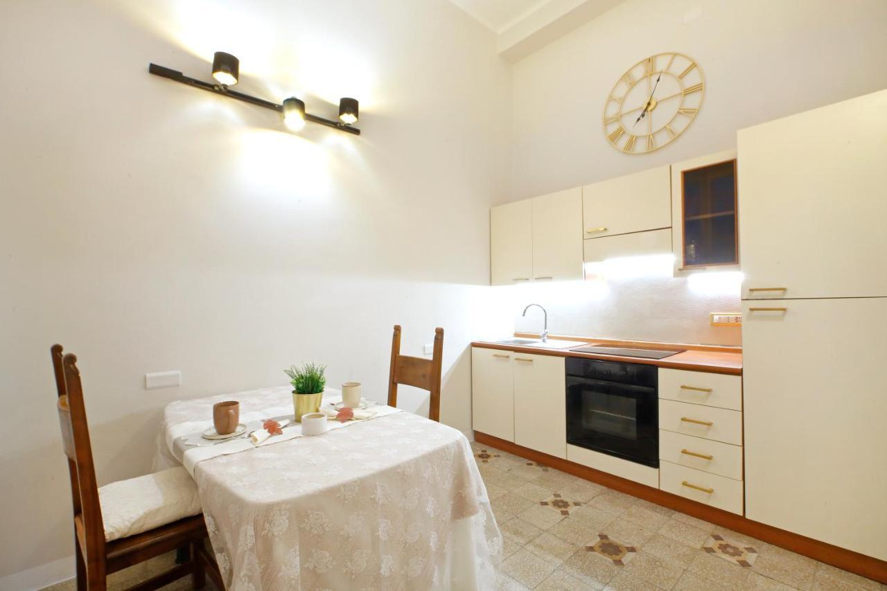 Breathe Liguria - Lucy 1 Bedroom And 1 Apartment In A Newly Renovated Nineteenth-Century Building In The Historic Center Near The Sea La Spezia Exterior foto